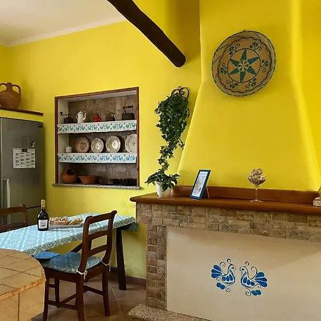 Open Space S'ollastu Con Wifi, Patio E Aria Condizionata Appartamento *